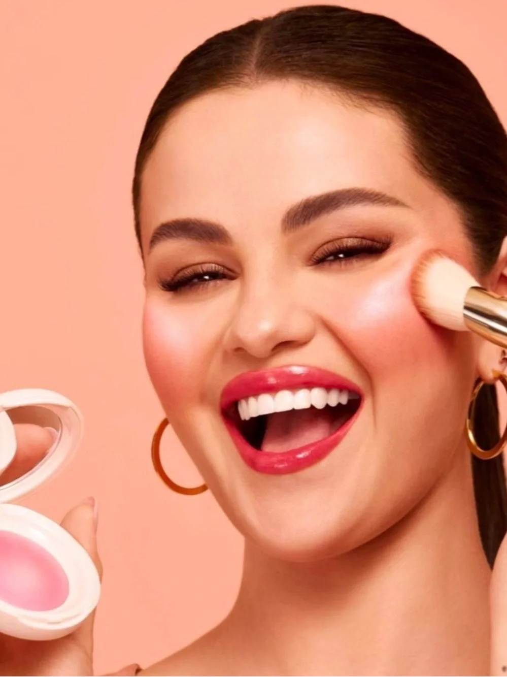 Rare beauty soft pinch luminous powder blush in Happy